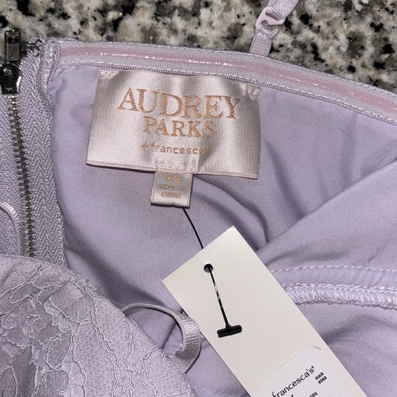 Audrey Parks + Francesca’s XS Lavender Lace Corset - New, Adjustable Straps - Picture 4 of 5
